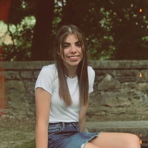 Meet your Posher, Diana